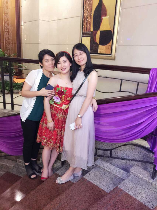 科頤嫁女 科頤領導現(xiàn)場留影