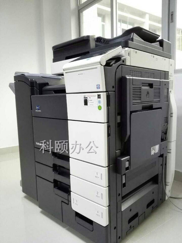 慶?？祁U辦公給某一建筑企業(yè)成功安裝柯尼卡美能達(dá)C554e復(fù)印機(jī)