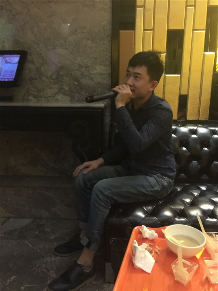 彩色復(fù)印機(jī)彩印記錄4月科頤家人生日會